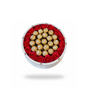 Подарунковий бокс Коло з цукерками Ferrero Rocher  та мильним трояндами